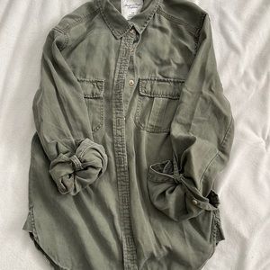 American Eagle Button Up Small